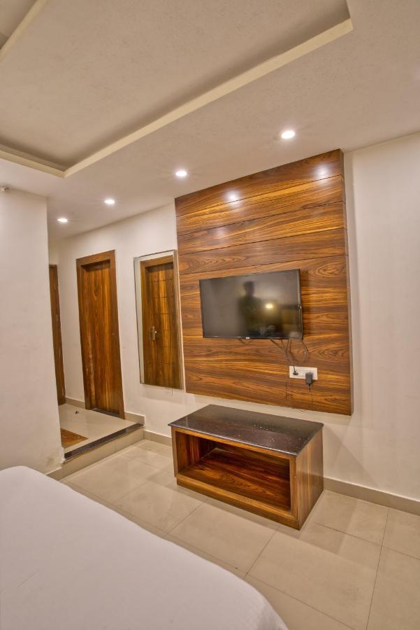 Hotel Height View Residency Dehradun Exterior foto